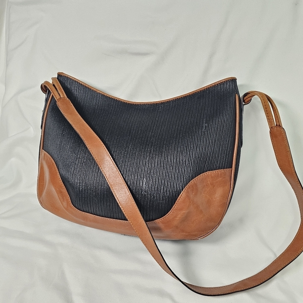 Salvatore Ferragamo Vintage Two-Tone Leather Shoulder Bag